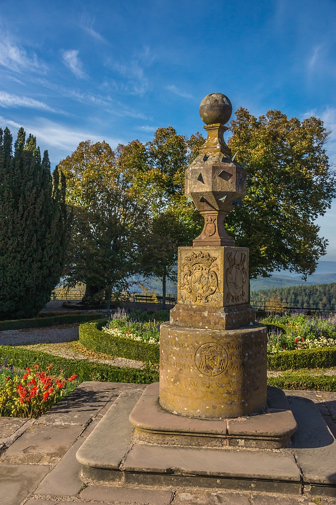 Sonnenuhr auf dem Odilienberg