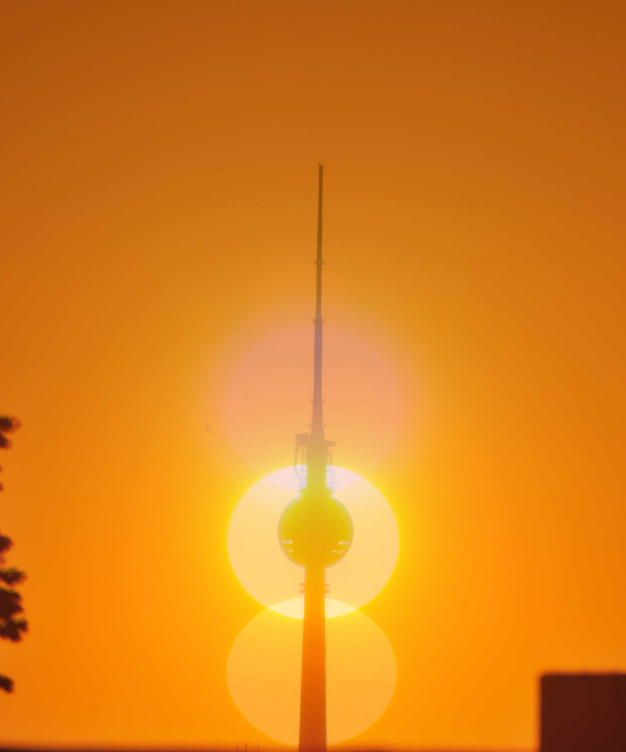 "Sonnenuhr" Fernsehturm