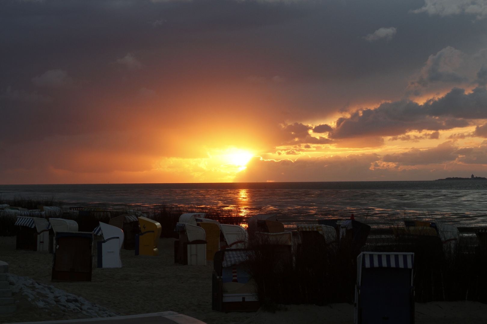 Sonnenunterang über Neuwerk