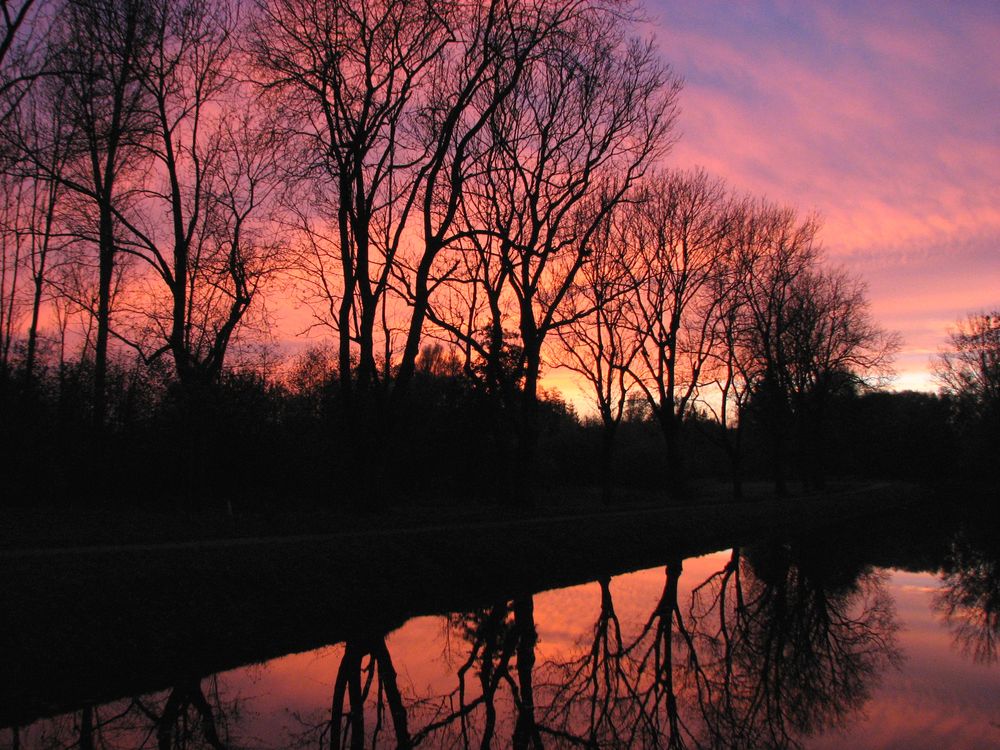 Sonnenuntergänge begeistern meine Enkelin Nadine schon seit eh und je. (1)