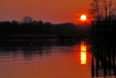 Sonnenuntergang am Ammersee - so schön kann Licht sein !