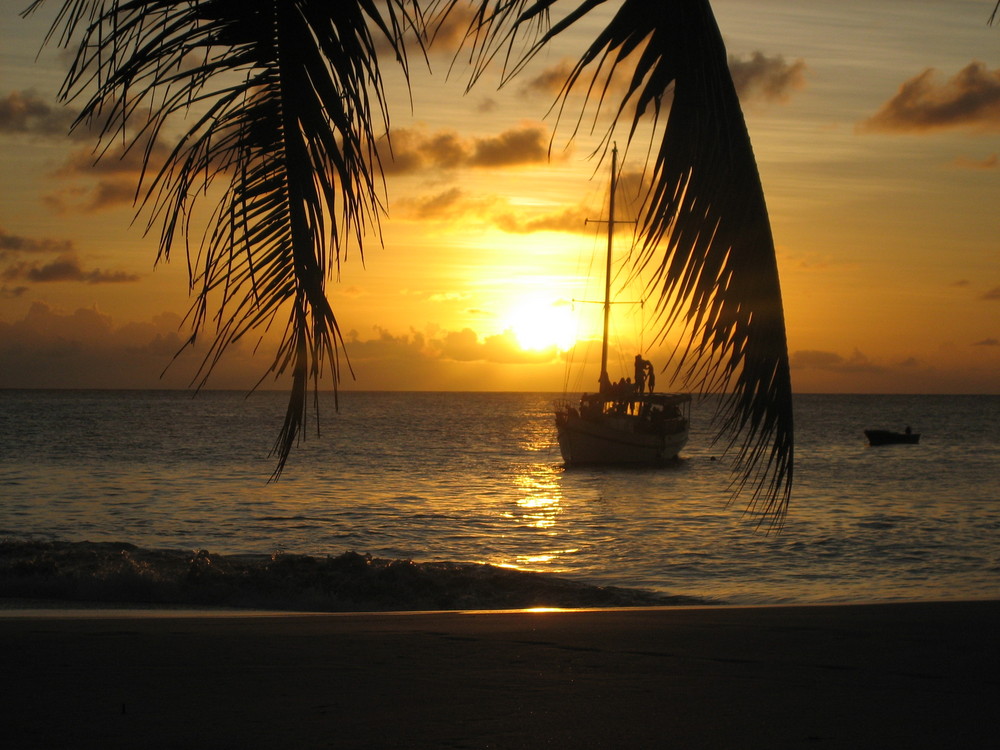 Sonnenuntergang am Anse Georgette