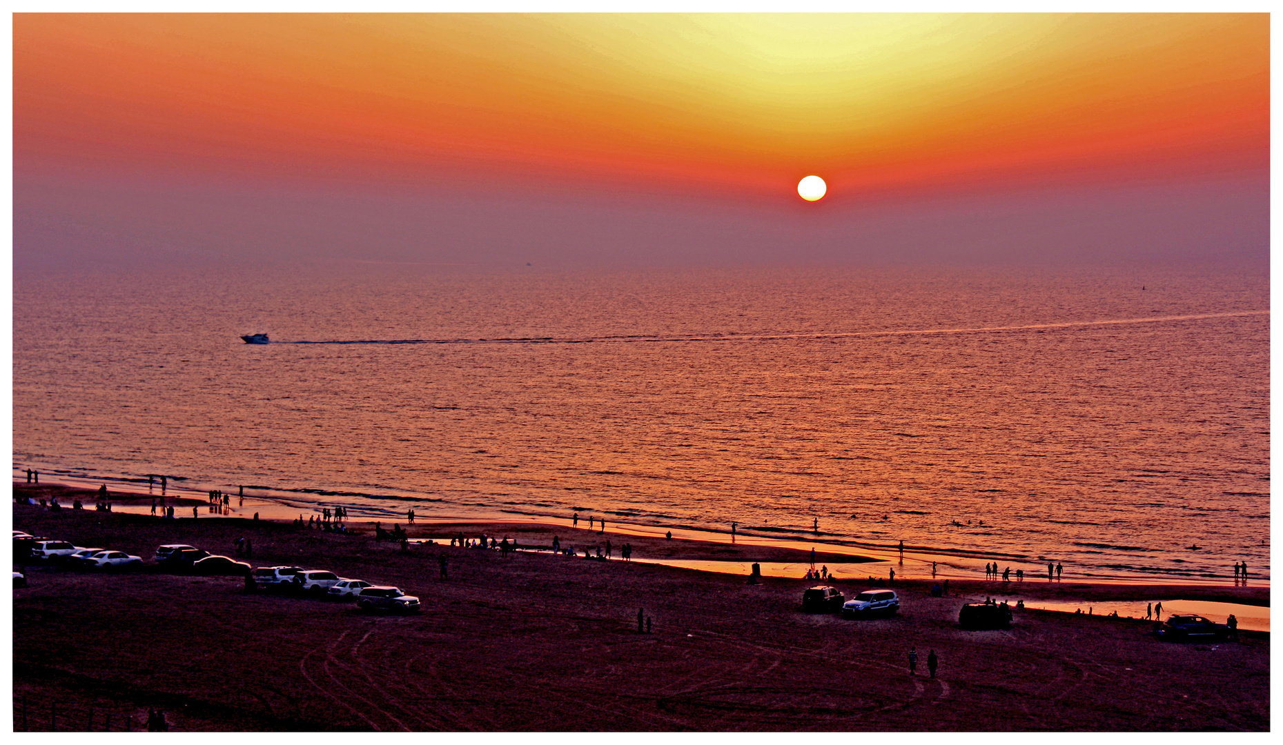 Sonnenuntergang am Arabischen Golf