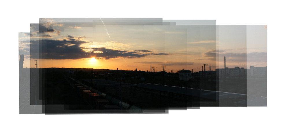 Sonnenuntergang am Bahnhof Friedrichstadt Dresden - Eine Panographie
