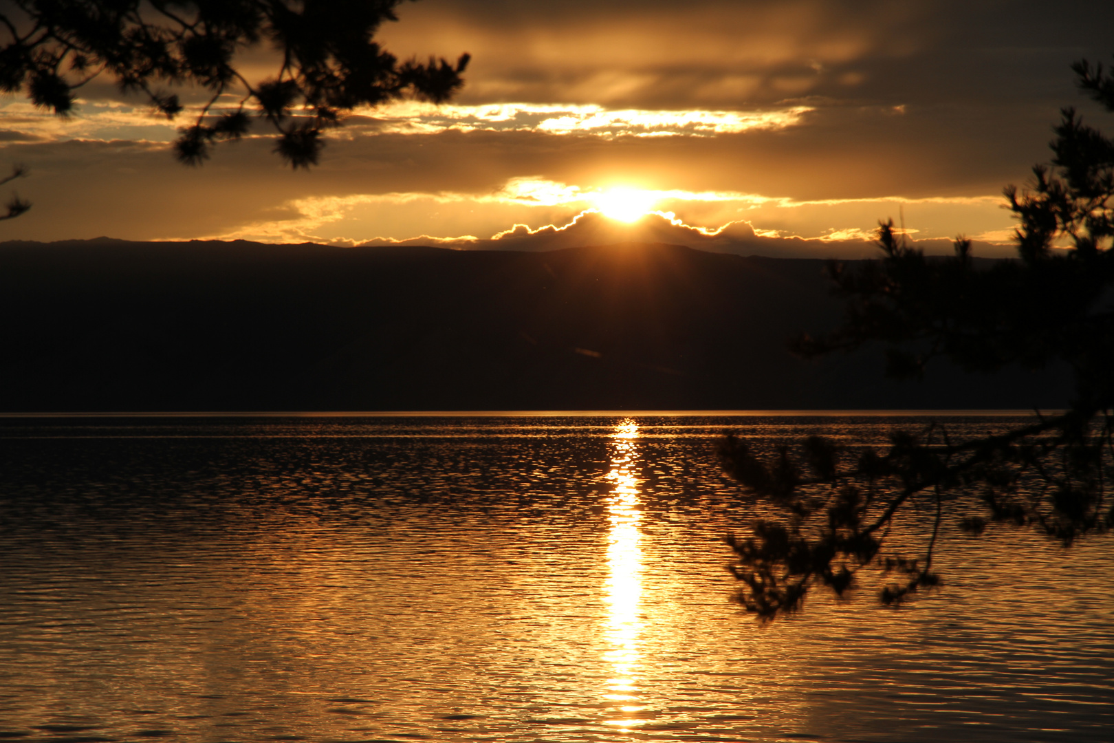 Sonnenuntergang am Baikalsee