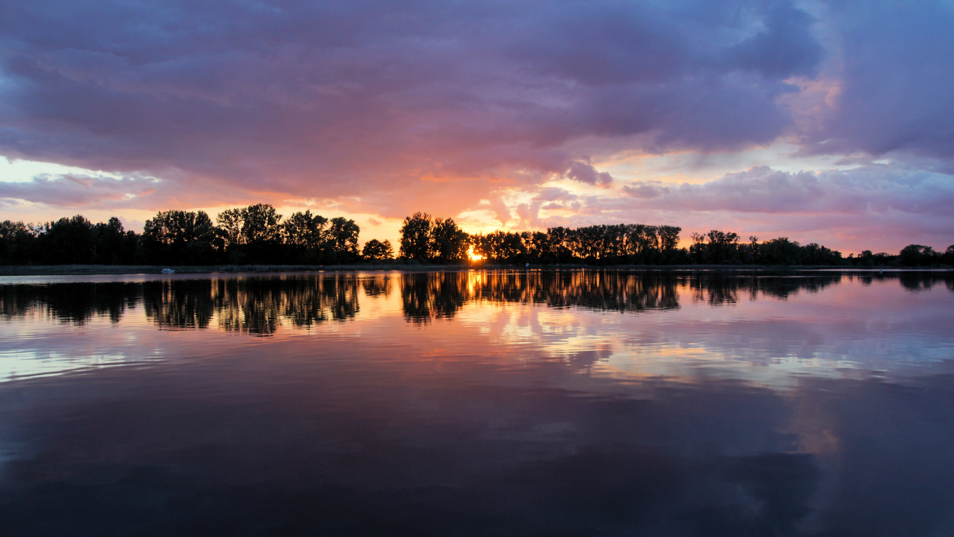 Sonnenuntergang am Beetzsee