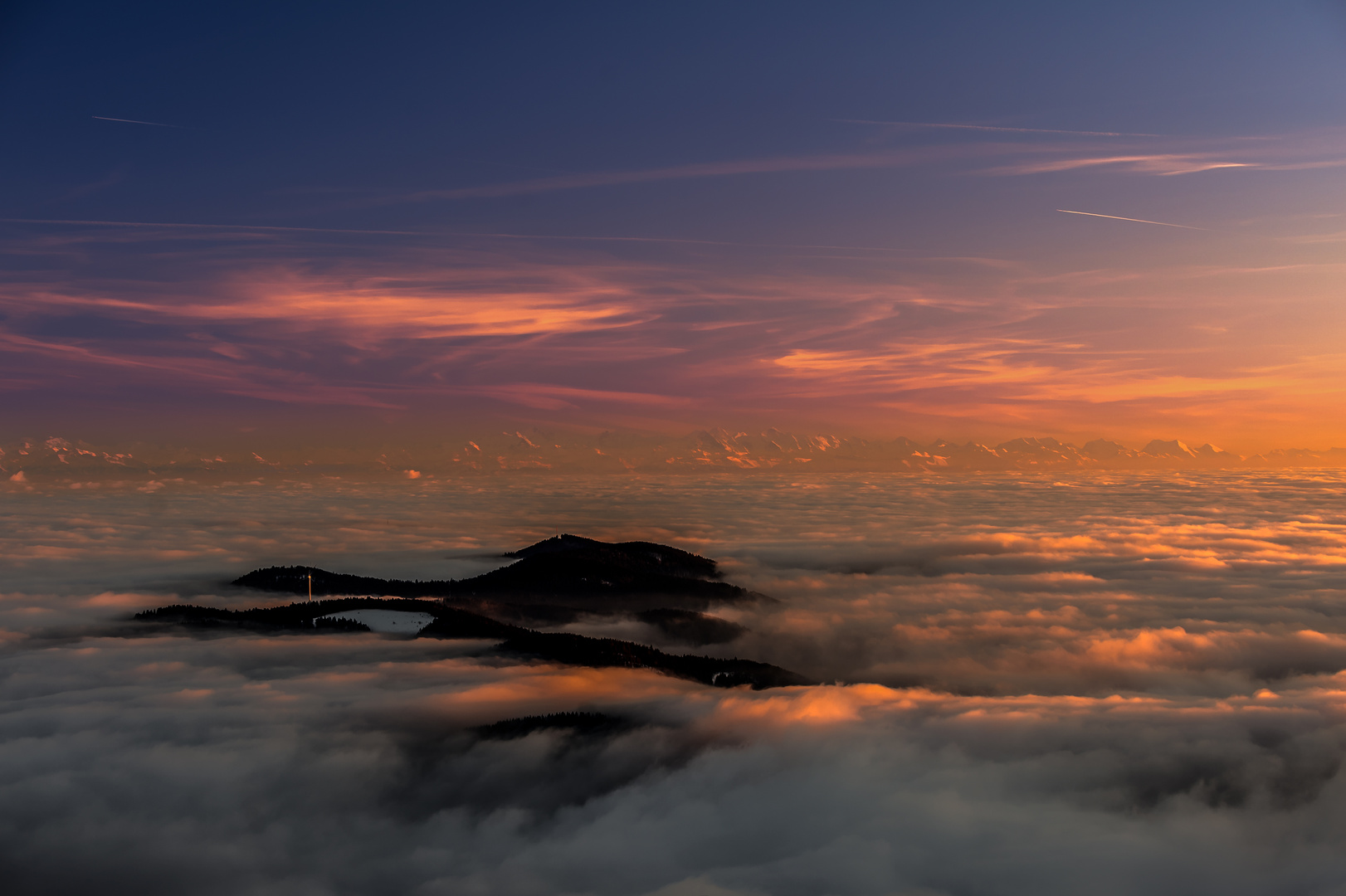 Sonnenuntergang am Belchen 2