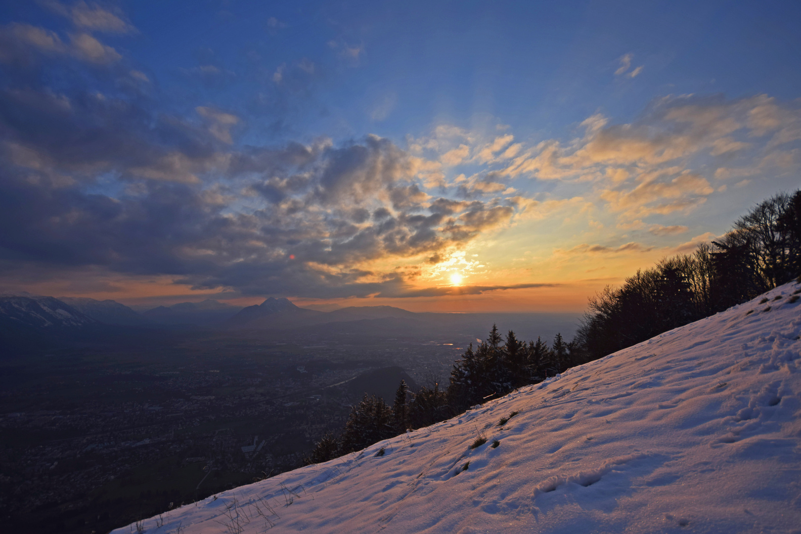 Sonnenuntergang am Berg