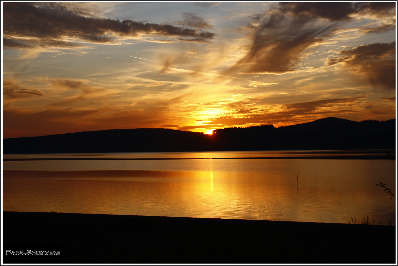 Sonnenuntergang am Berzdorfer See