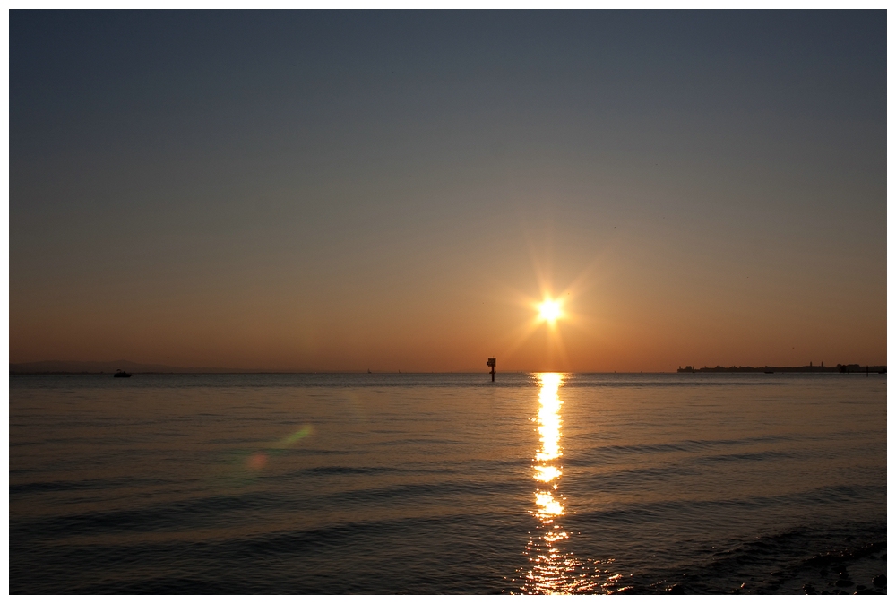 Sonnenuntergang am Bodensee II