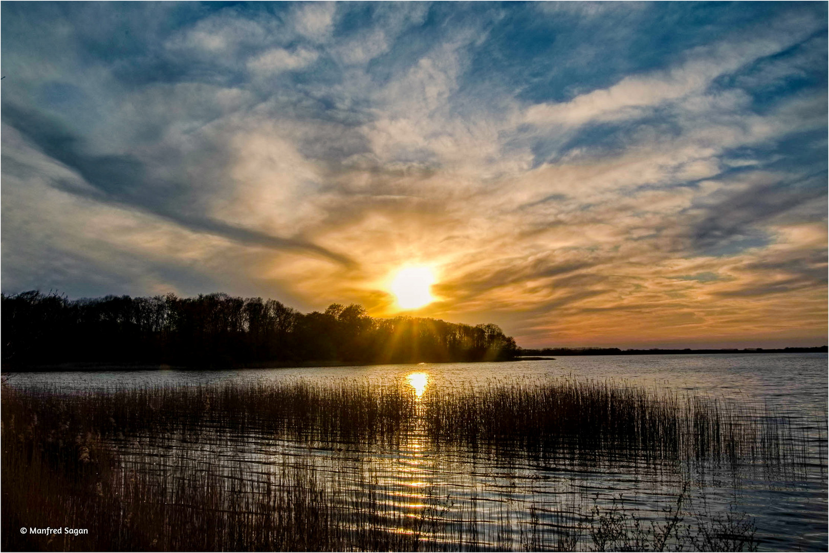 Sonnenuntergang am Borgwallsee/Vorpommern