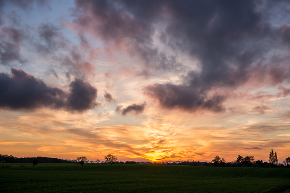 Sonnenuntergang am Brodtener Steilufer