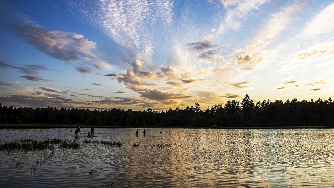 Sonnenuntergang am Bullensee