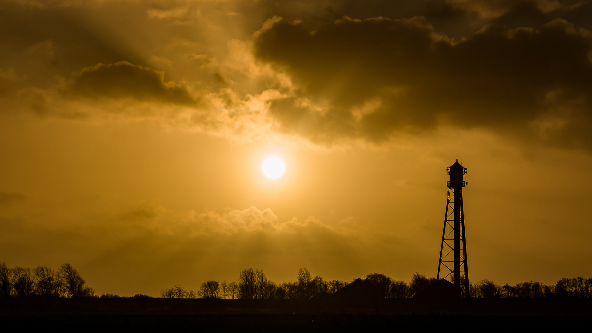 Sonnenuntergang am Campener Leuchtturm Blickwinkel II