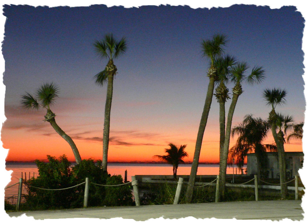 Sonnenuntergang am Charlotte Harbor in Florida, USA