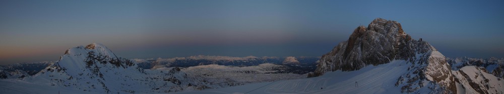 Sonnenuntergang am Dachsteingletscher