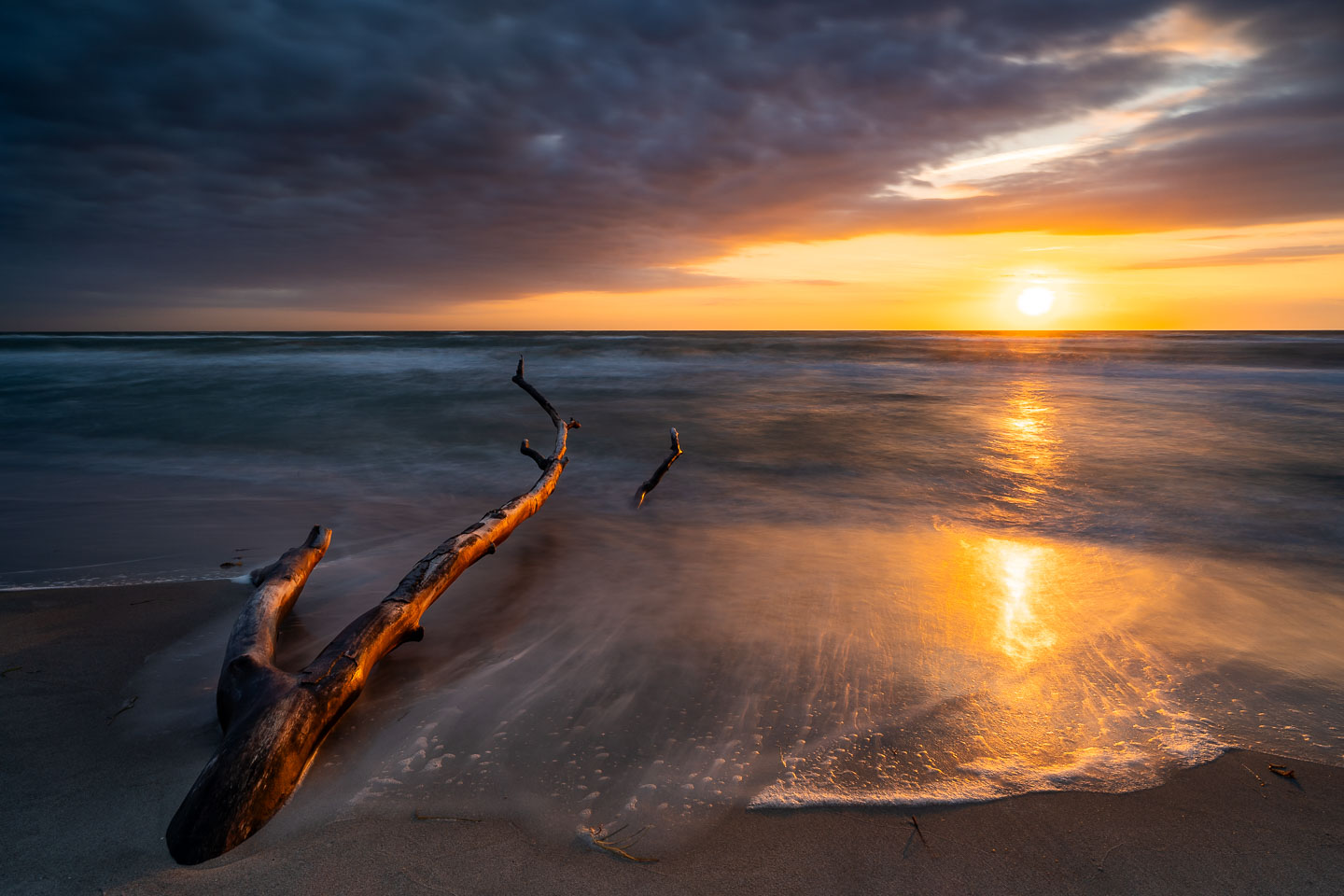 Sonnenuntergang am Darßer Weststrand