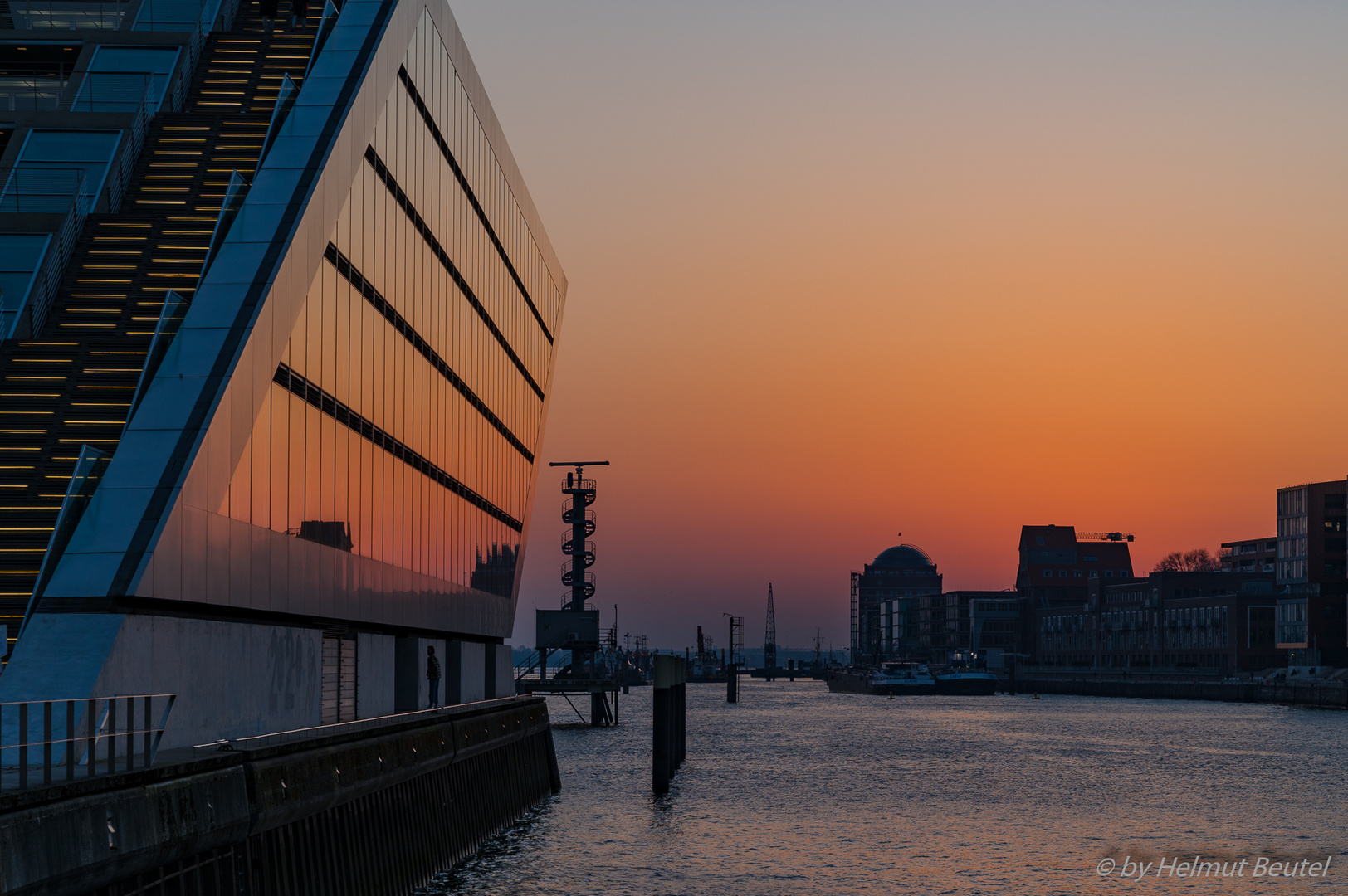 Sonnenuntergang am Dockland 3