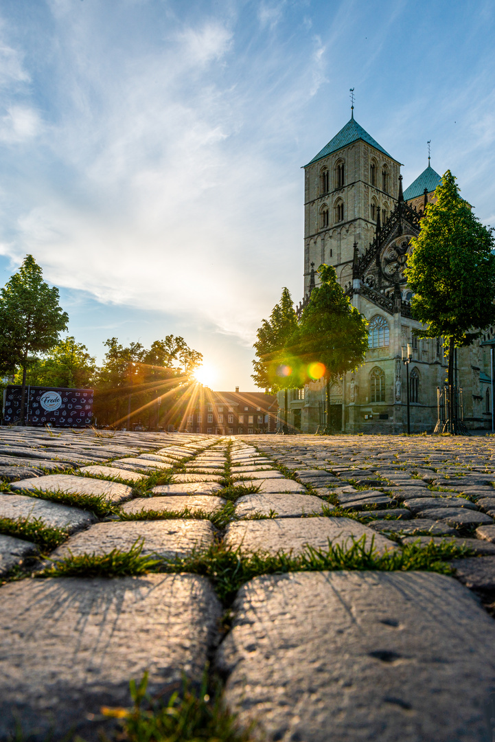 Sonnenuntergang am Dom zu Münster