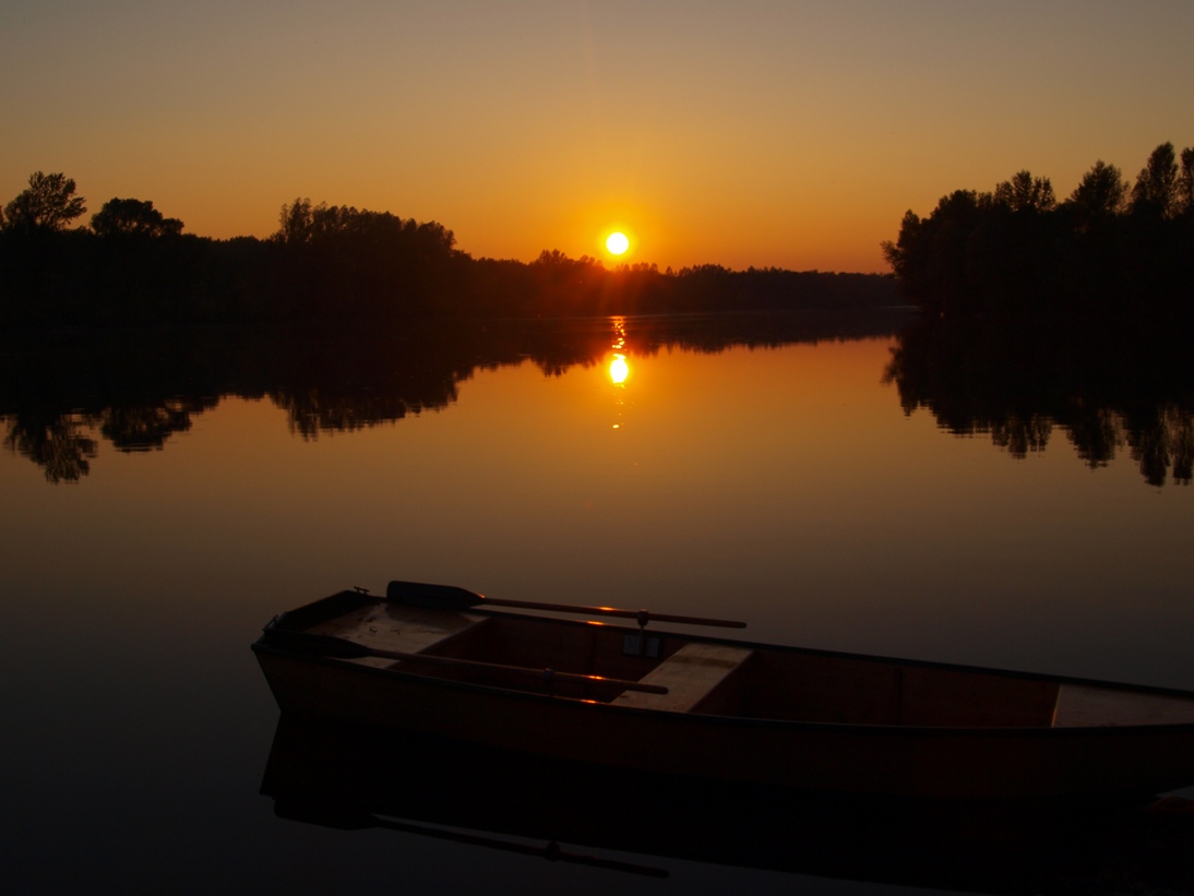 Sonnenuntergang am Donau