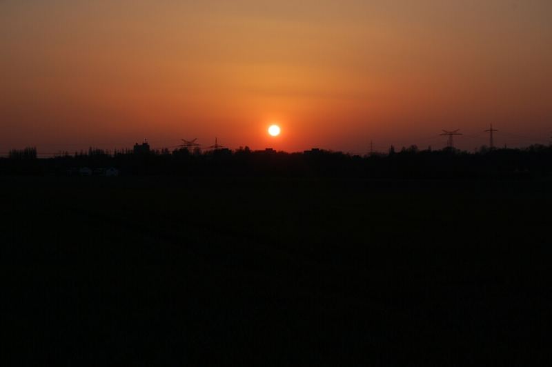 Sonnenuntergang am Dortmund Airport 21