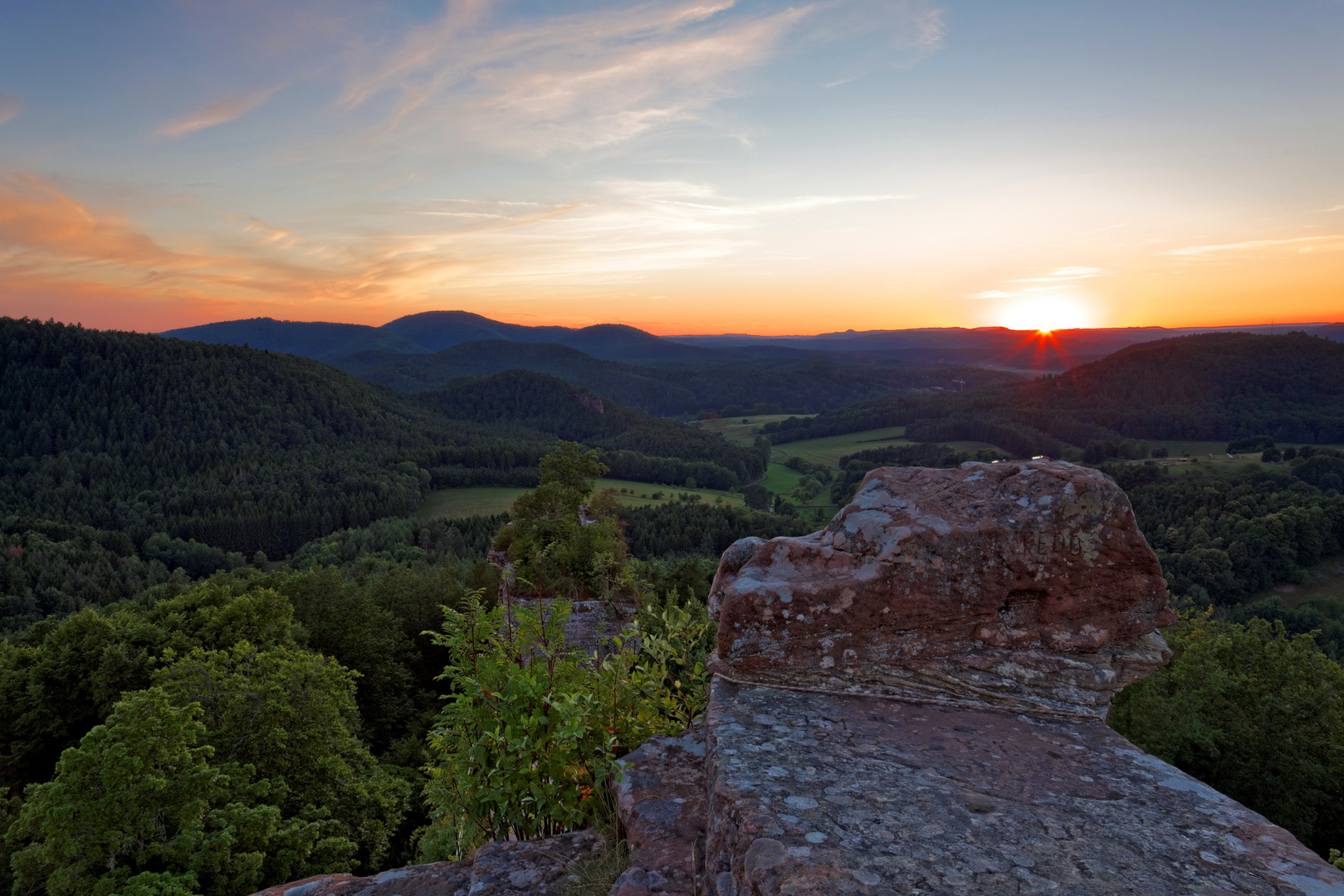 Sonnenuntergang am Drachenfels