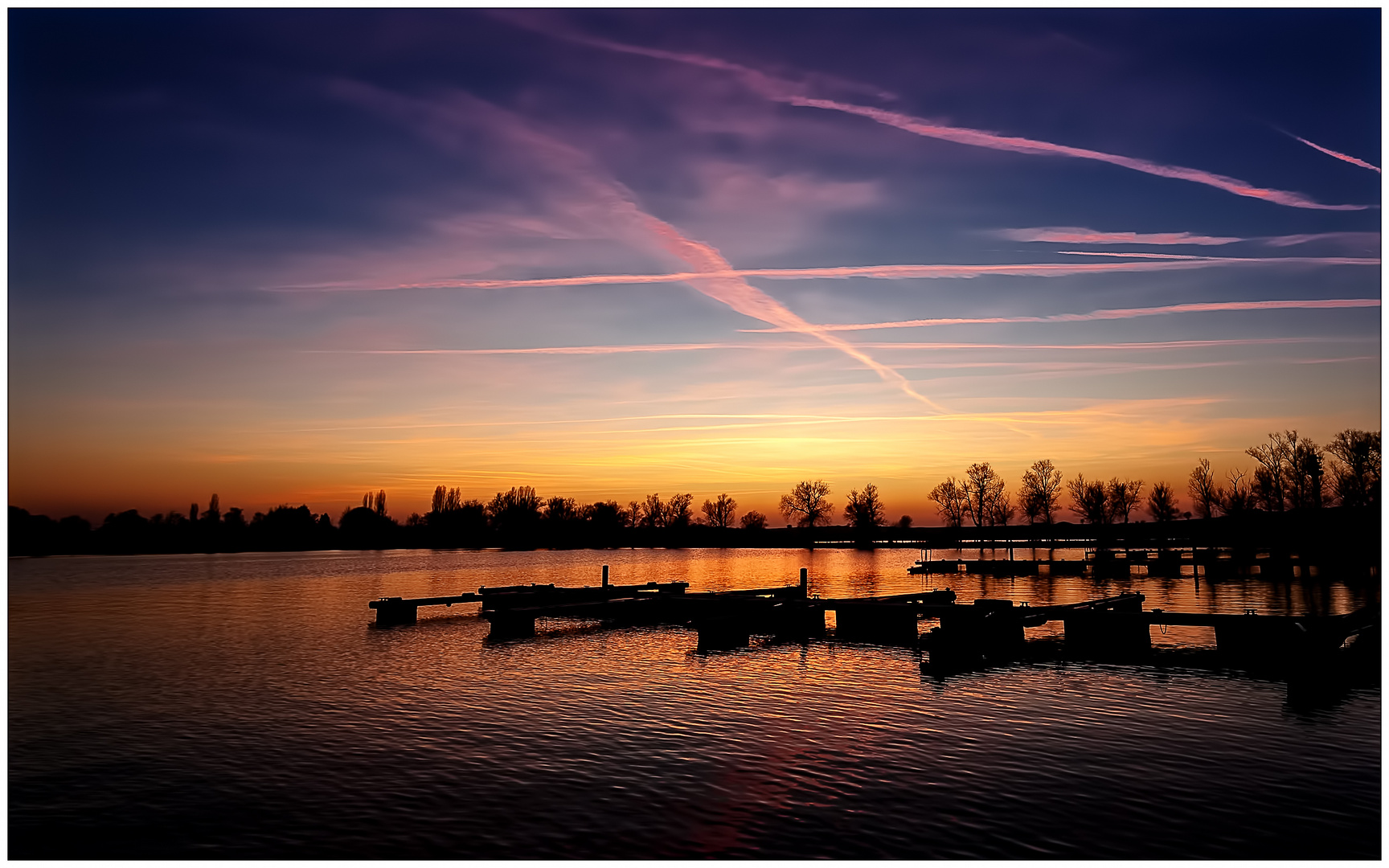 Sonnenuntergang am Etang du Stock