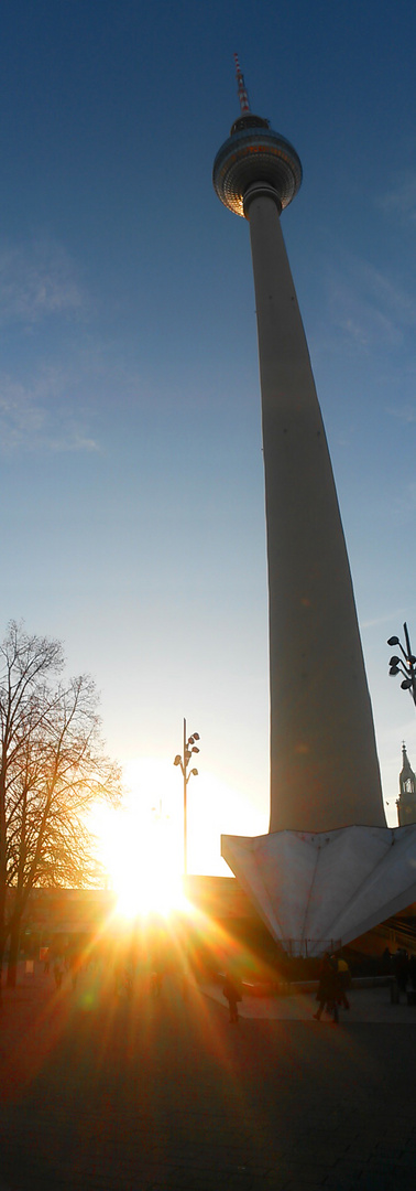 Sonnenuntergang am Fernsehturm