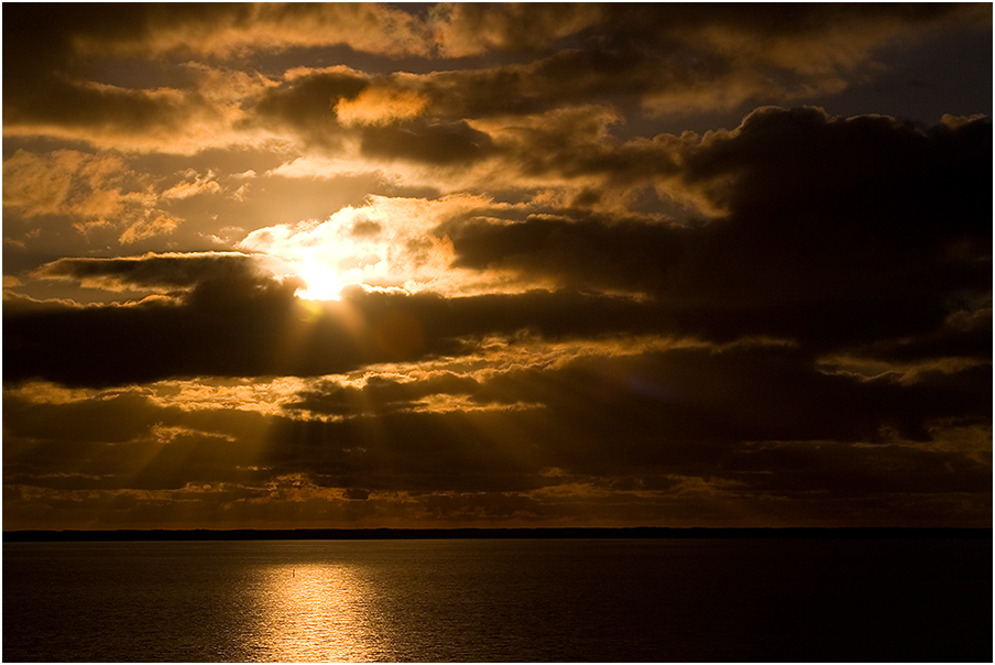 Sonnenuntergang am Fjord III