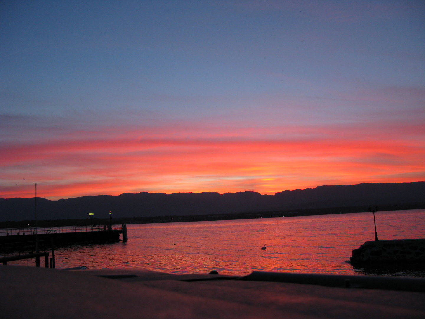 Sonnenuntergang am Genfer See...