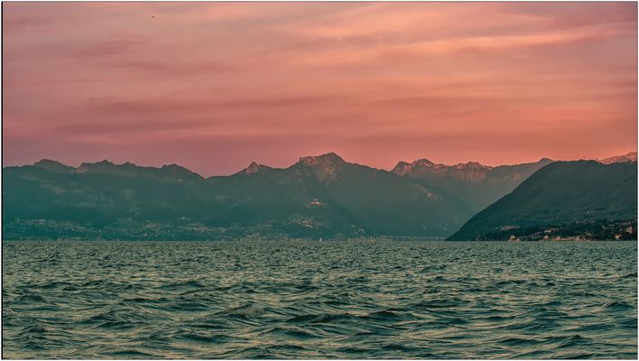 Sonnenuntergang am Genfersee