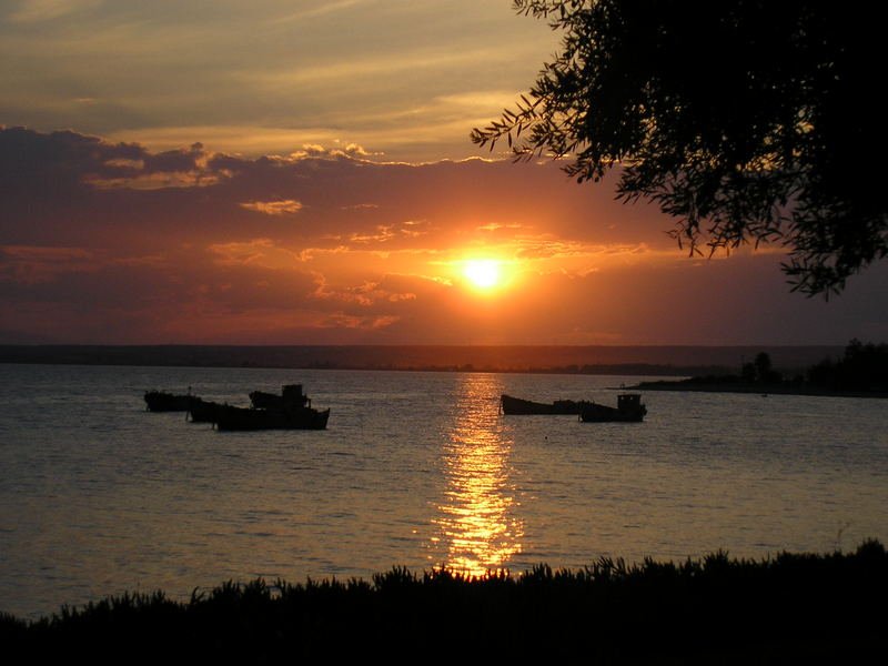 Sonnenuntergang am Gerakini Beach