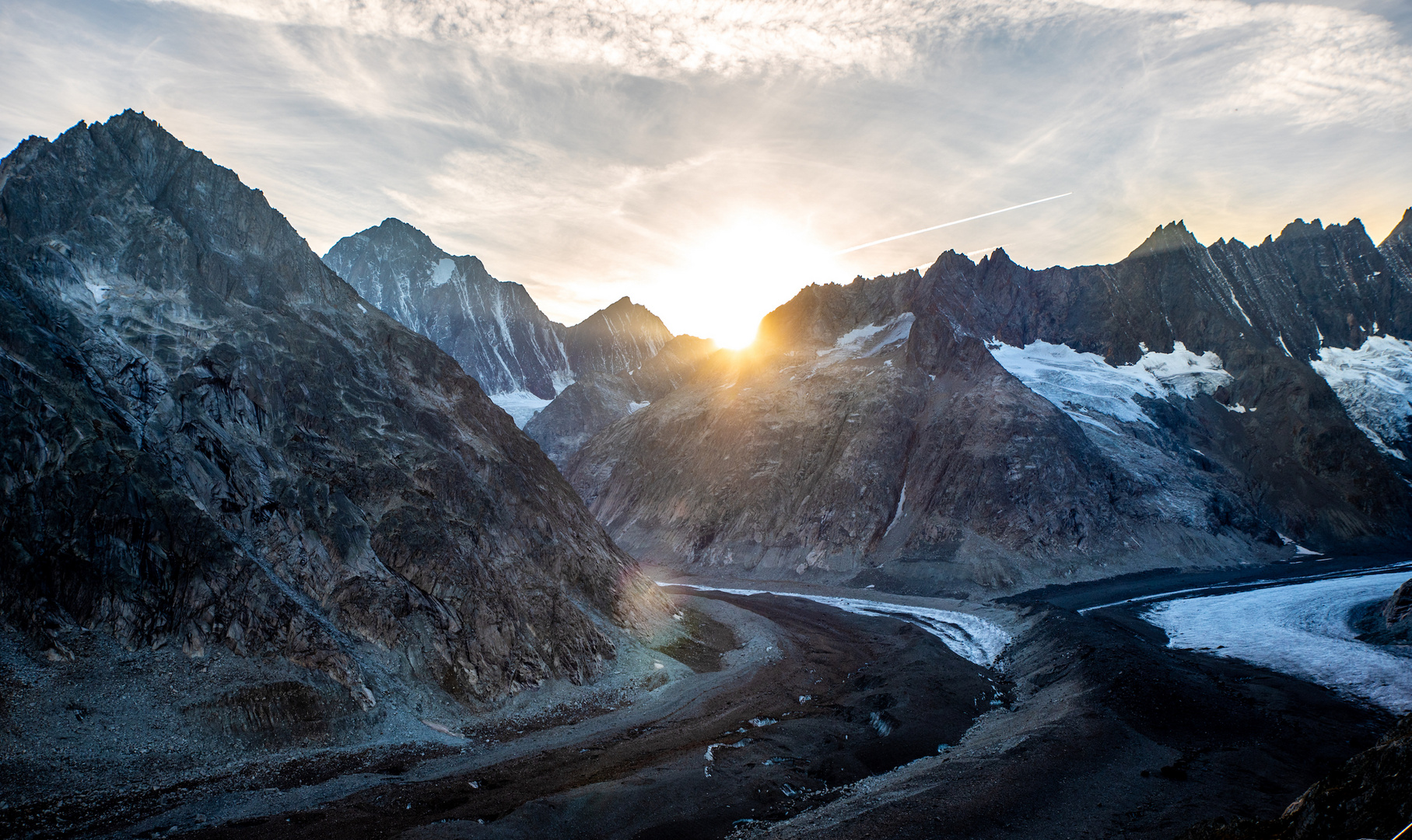 Sonnenuntergang am Gletscher