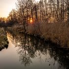 Sonnenuntergang am Graben