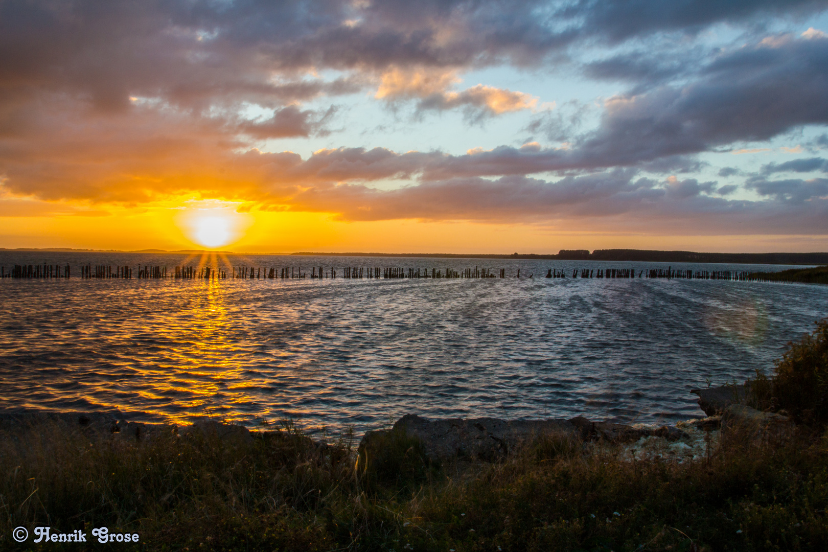 Sonnenuntergang am großen Jasmunder Bodden (Rügen)