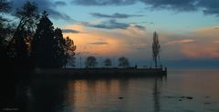 Sonnenuntergang am Hafen der Insel Mainau