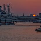 Sonnenuntergang am Hafen XI