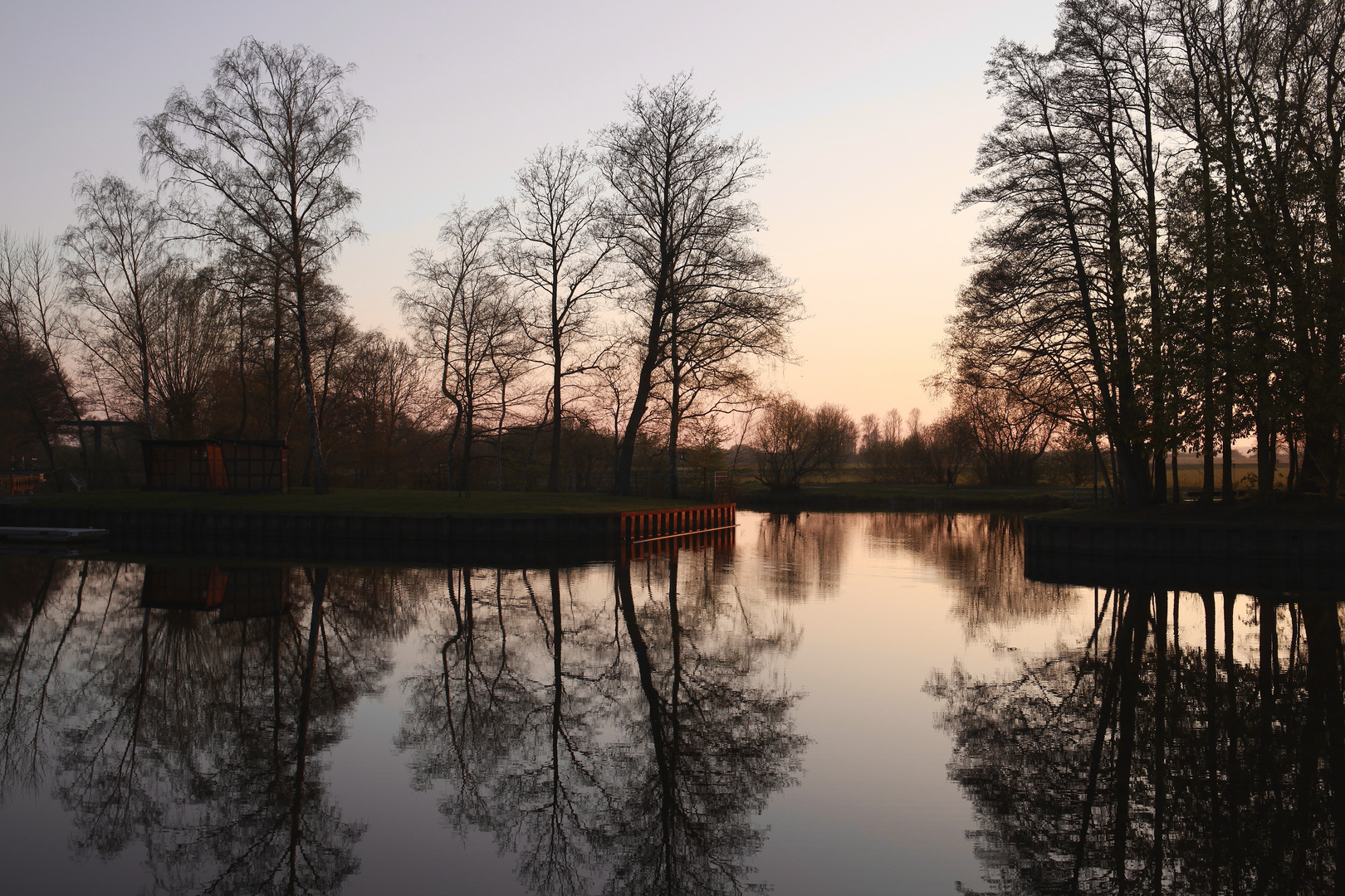 Sonnenuntergang am Hammehafen