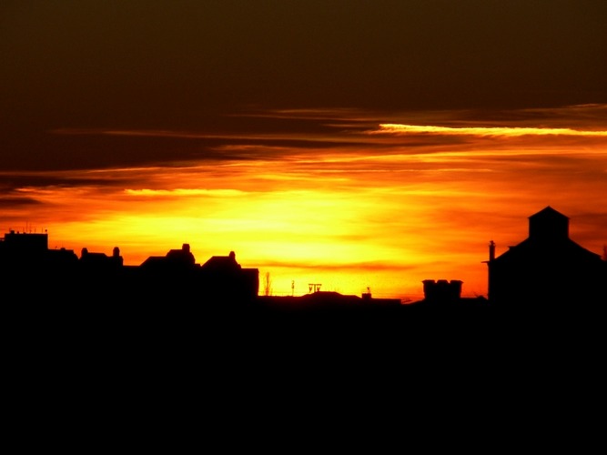 Sonnenuntergang am Industriehafen