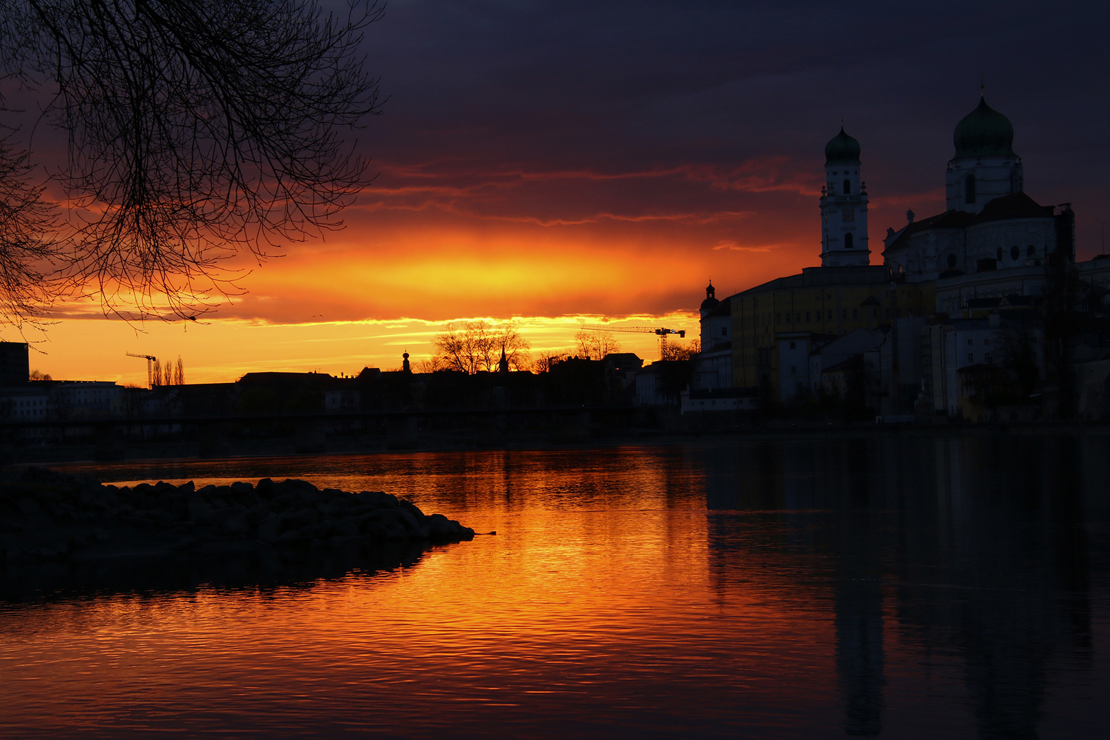 Sonnenuntergang am Inn