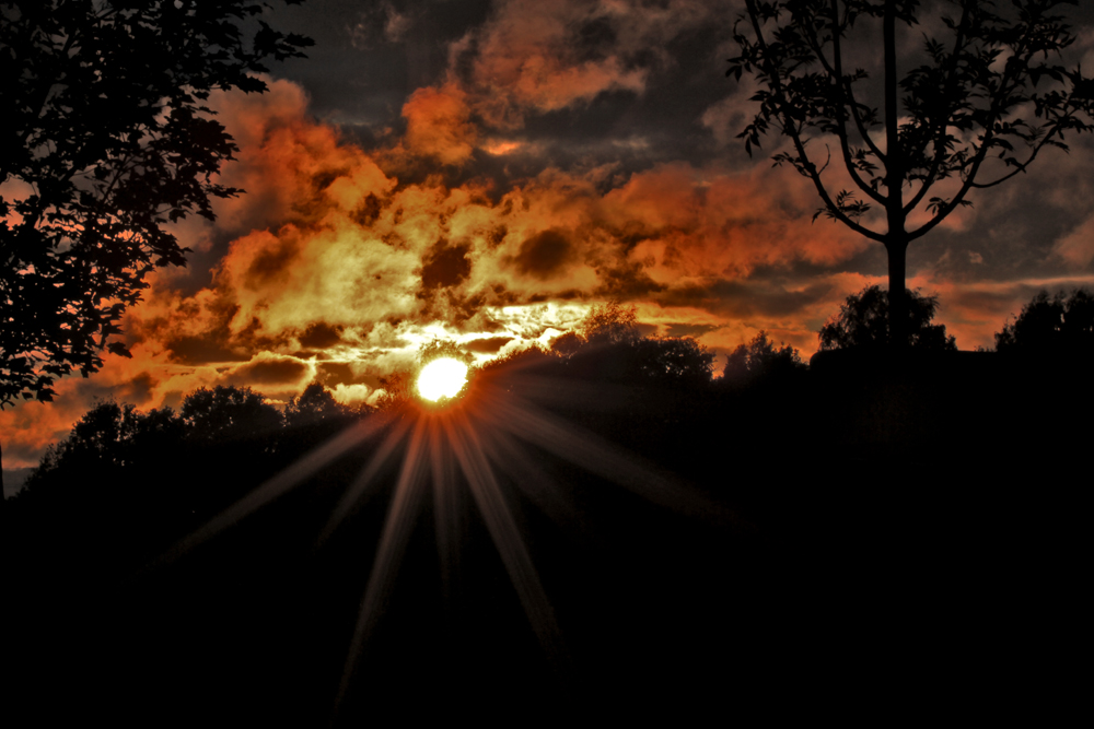 Sonnenuntergang am Jesenice-Stausee