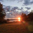 Sonnenuntergang am Kättbosjön (Schweden).