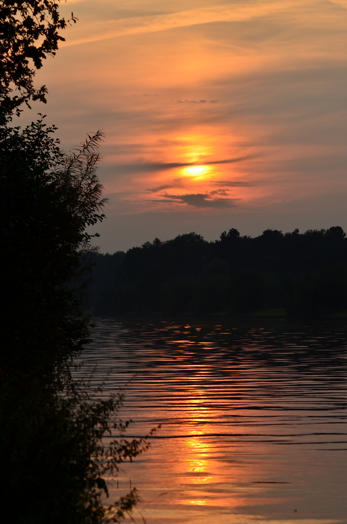 Sonnenuntergang am Kanal..