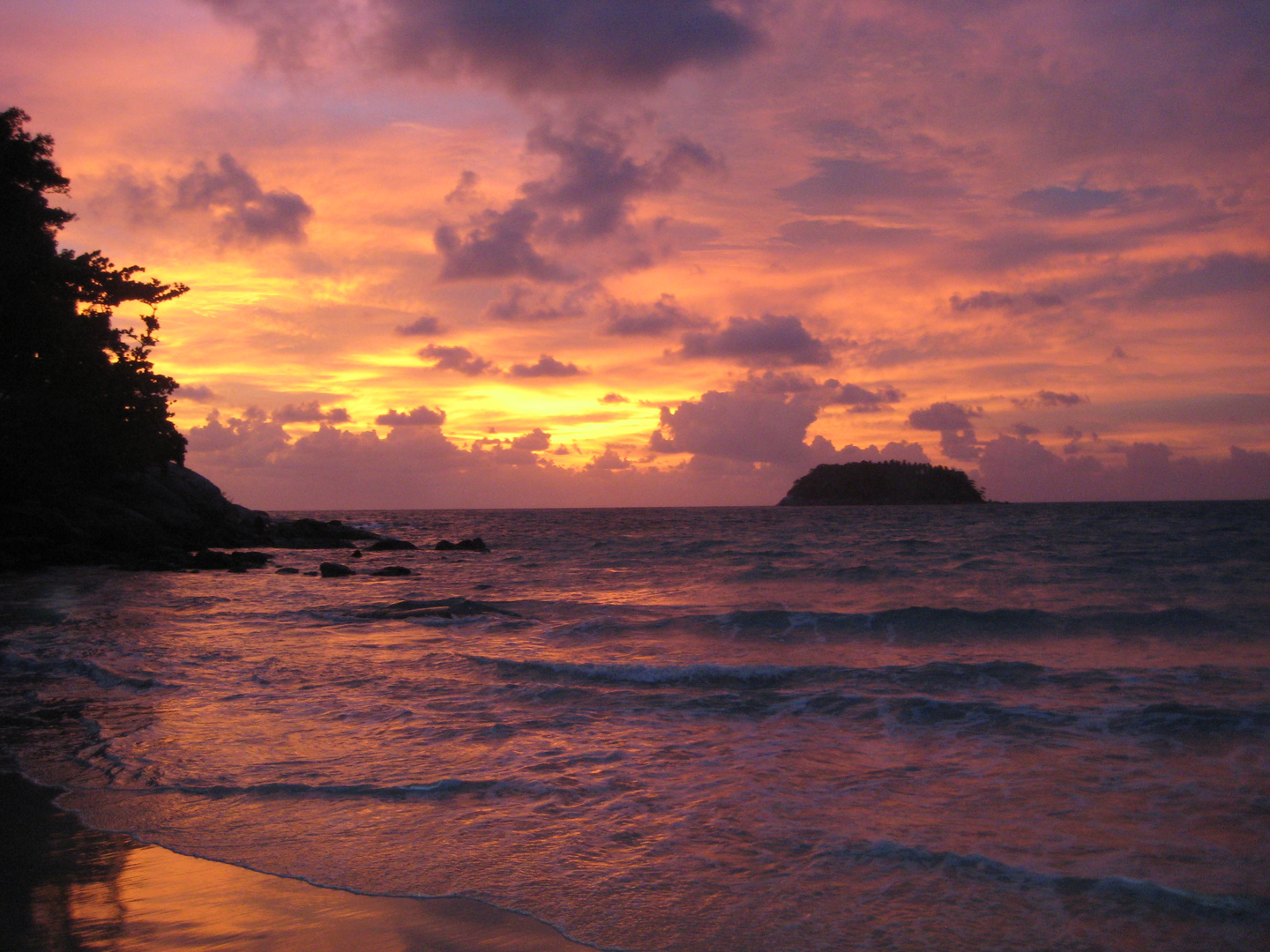 Sonnenuntergang am Kata Beach