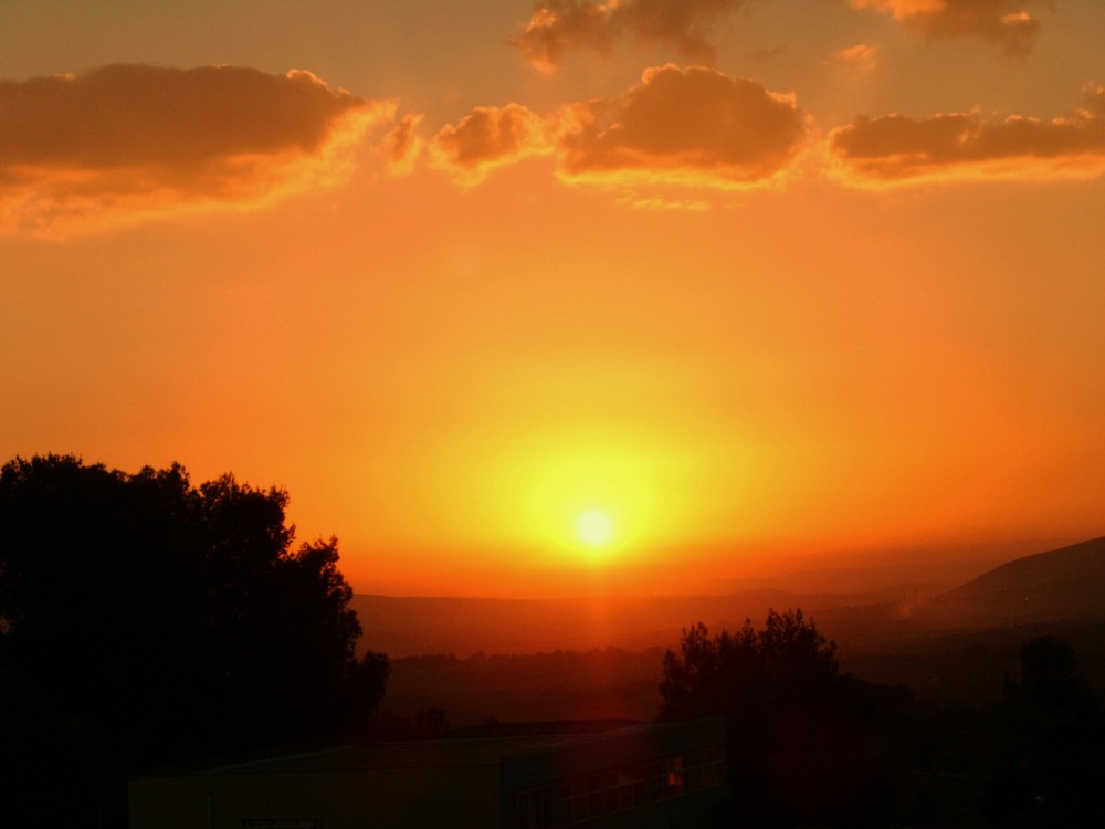 Sonnenuntergang am Kibbutz