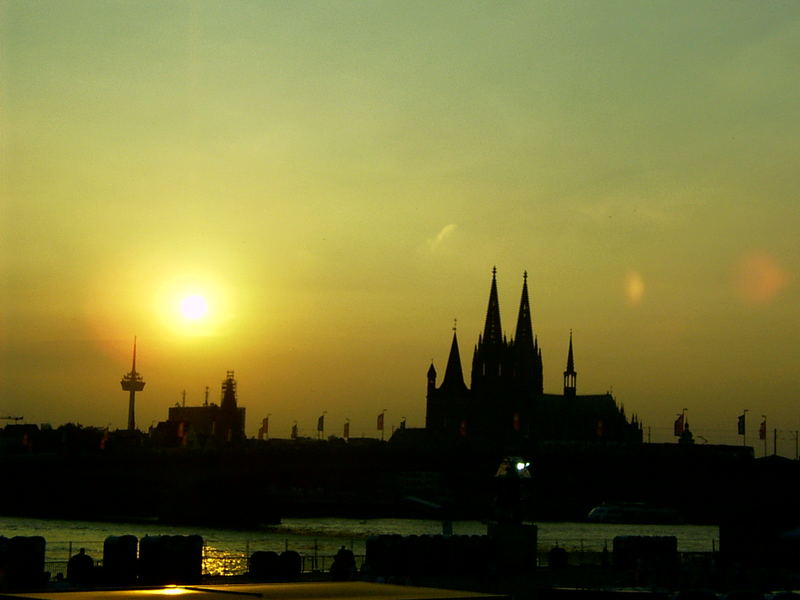 Sonnenuntergang am Kölner Dom