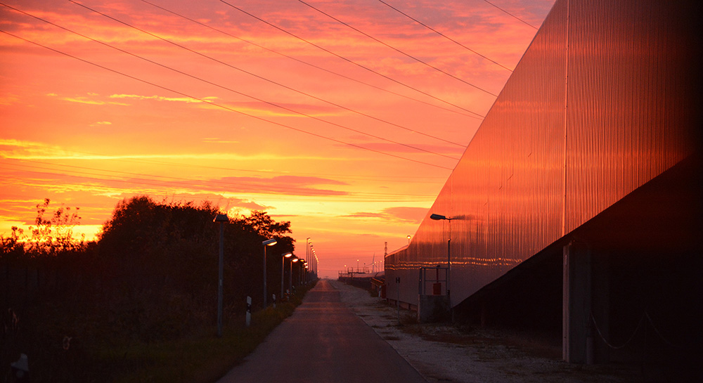 Sonnenuntergang am Kraftwerk