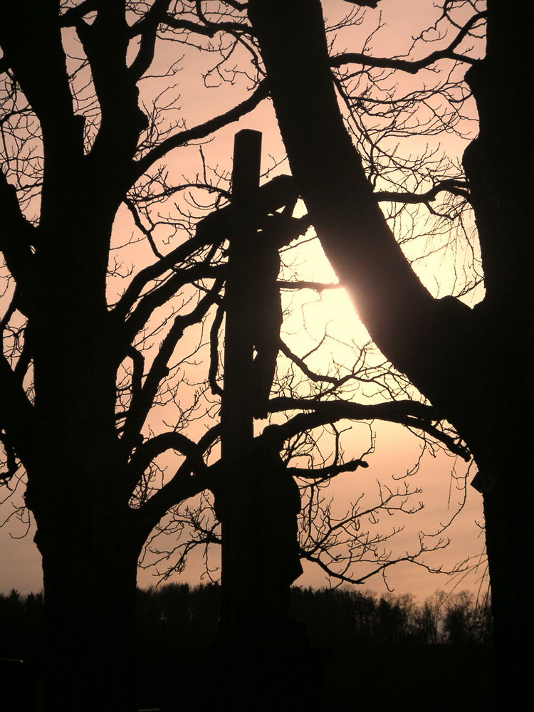 Sonnenuntergang am Kreuz