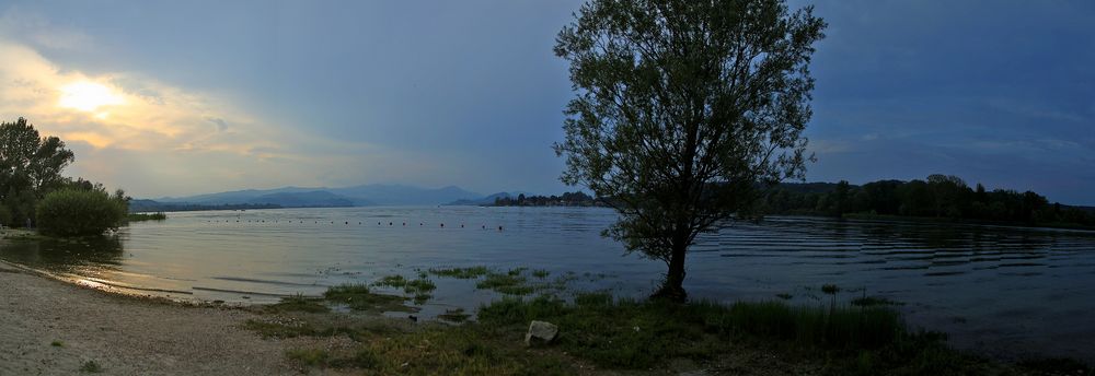 Sonnenuntergang am Lago Maggiore