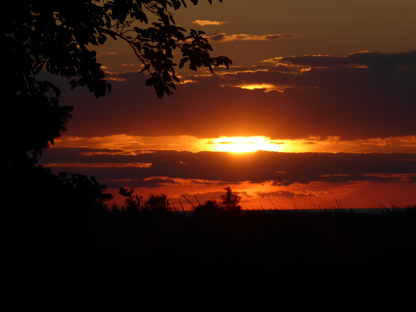 Sonnenuntergang am Lake ST.Clair /Tilbury/Ontario/Canada